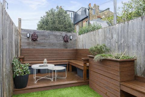 3 bedroom maisonette for sale, Ravensbury Road, London, SW18