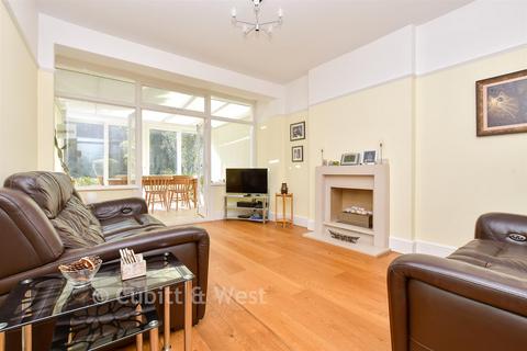 Brambledown Road, Carshalton SM5