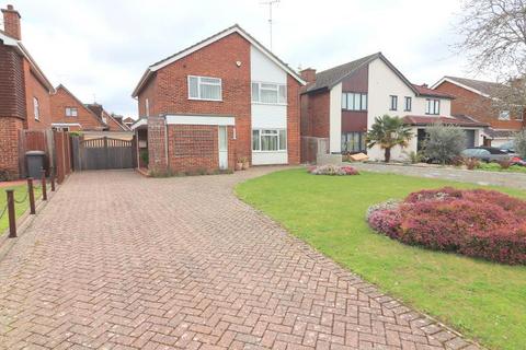 4 bedroom detached house for sale, Luton LU2