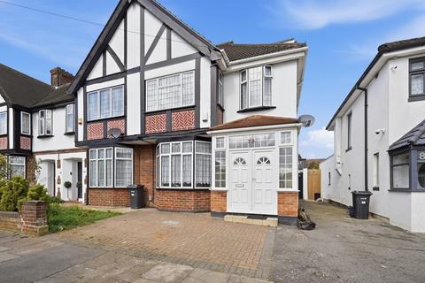 4 bedroom semi-detached house for sale, Sandhurst Drive, Ilford, IG3 9DD