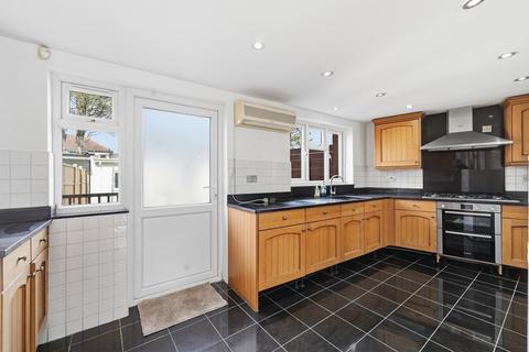 4 bedroom semi-detached house for sale, Sandhurst Drive, Ilford, IG3 9DD