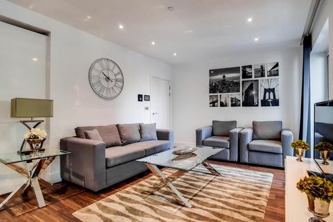 undefined, New Drum Street, Whitechapel,  E1