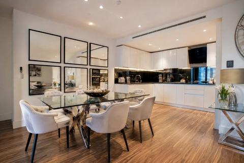 undefined, New Drum Street, Whitechapel,  E1