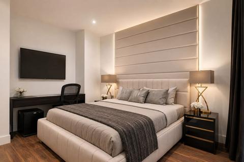 undefined, New Drum Street, Whitechapel,  E1