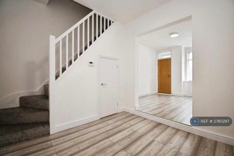 2 bedroom terraced house to rent, Hampshire Street, Hull, HU4