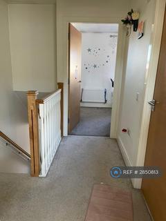 2 bedroom end of terrace house to rent, Elmfoot Grove, Glasgow, G5