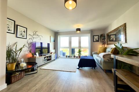 undefined, West Green Drive, Crawley