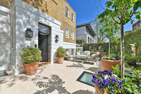 4 bedroom house for sale, Carlyle Square, London SW3