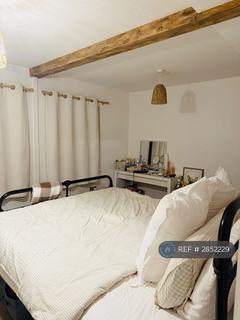 undefined, Watford Road, Northampton, NN6