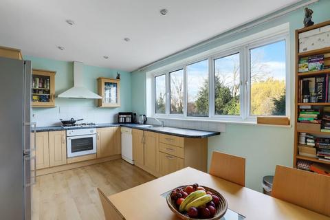 4 bedroom house for sale, Border Road, Sydenham