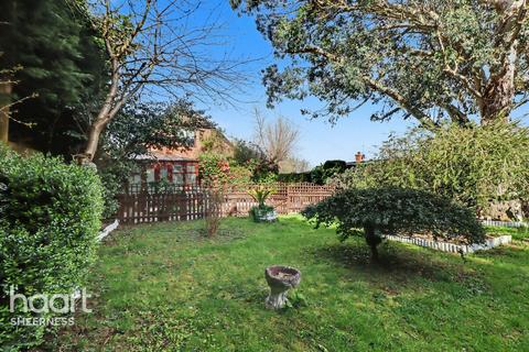 3 bedroom detached house for sale, Bell Farm Lane, Minster