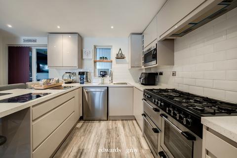 3 bedroom terraced house for sale, Severn Close, Smiths Wood , B36 0TT