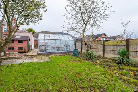 undefined, Hall Carr Lane, Preston PR4