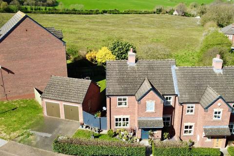 4 bedroom semi-detached house for sale, Glendale Gardens, Telford TF4