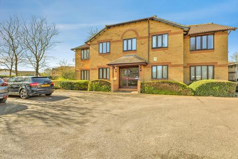 1 bedroom flat for sale, Hirondelle Close, Northampton, NN5