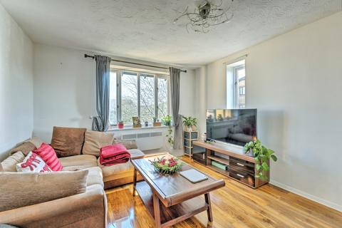 1 bedroom flat for sale, Hirondelle Close, Northampton, NN5