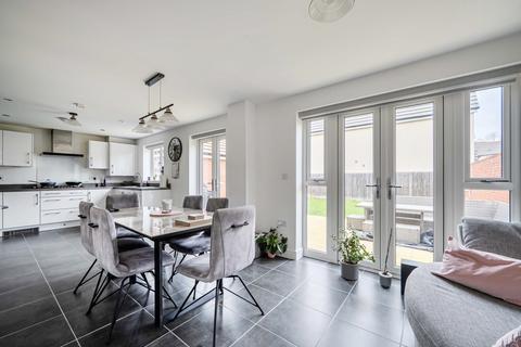 5 bedroom detached house for sale, Shipridge Drive, Reading RG7