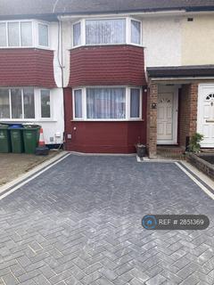 2 bedroom terraced house to rent, Holbeach Gardens, Sidcup, Kent, DA15