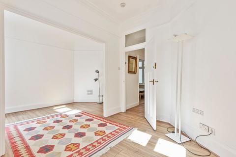1 bedroom flat to rent, York Buildings, London, WC2N
