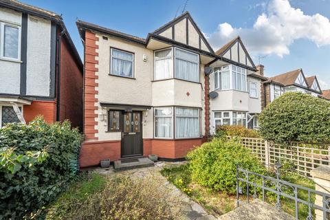 4 bedroom semi-detached house for sale, Wentworth Avenue,  Finchley,  N3