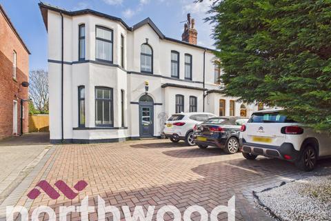 3 bedroom semi-detached house for sale, Ash Street, Southport, PR8