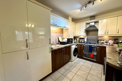 2 bedroom apartment for sale,  Castlecroft Road, Wolverhampton WV3