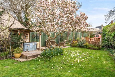 4 bedroom cottage for sale, Back Lane, Chelmsford CM3