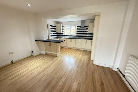 3 bedroom semi-detached house for sale, Stour Close, Oadby, LE2
