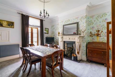 5 bedroom terraced house for sale, Osborne Avenue, Hexham NE46