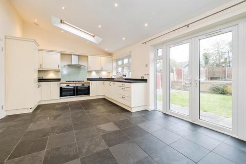 3 bedroom semi-detached house for sale, Warren Drive, Hornchurch, RM12