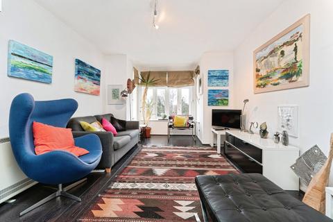 2 bedroom flat for sale, Pearl Close, Cambridge, Cambridgeshire, CB4
