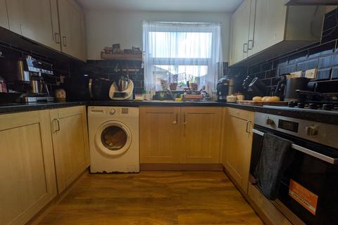 3 bedroom terraced house for sale, London N22