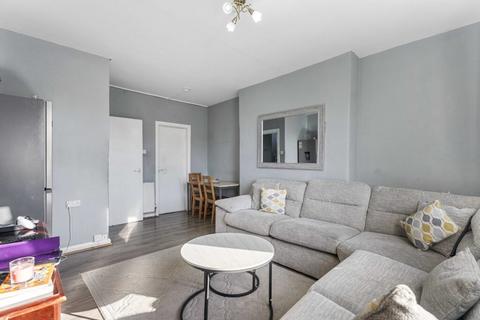 2 bedroom flat for sale, 19/2 Loaning Crescent, Edinburgh, EH7 6JR