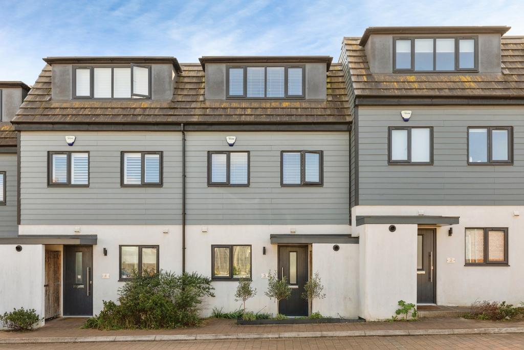 4 bedroom house for sale