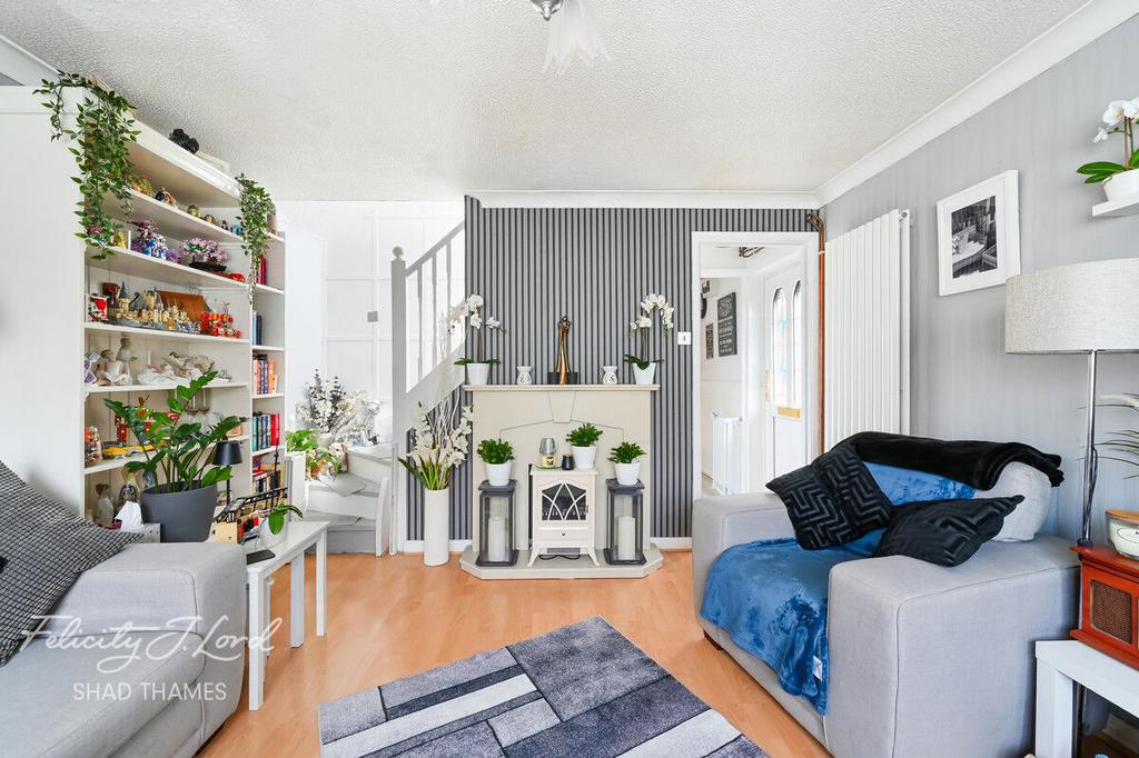 Living room, fireplace