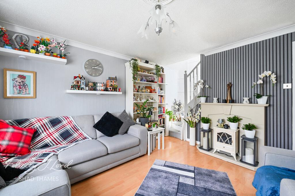 Living room, fireplace