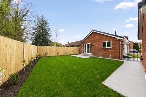 2 bedroom bungalow for sale, Keyes Close, Birchwood, WA3