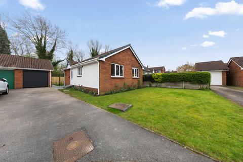 2 bedroom bungalow for sale, Keyes Close, Birchwood, WA3