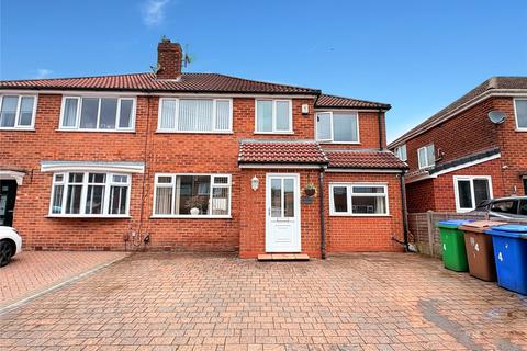 4 bedroom semi-detached house for sale, Yarwood Close, Heywood, Greater Manchester, OL10