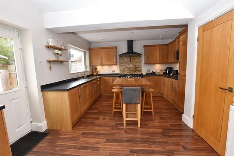 4 bedroom semi-detached house for sale, Yarwood Close, Heywood, Greater Manchester, OL10