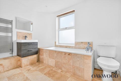 1 bedroom flat for sale, Wilberforce Road, London, N4