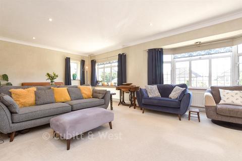 4 bedroom detached bungalow for sale, Grange Close, Merstham, Surrey