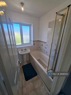 1 bedroom in a house share to rent, Candover Close, West Drayton, UB7