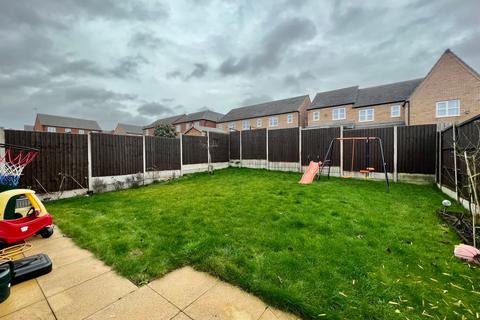 4 bedroom detached house to rent, Weir Way, Coventry, CV3