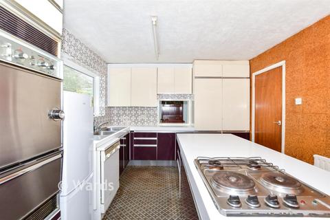 4 bedroom detached house for sale, Birch Crescent, Holtwood, Aylesford, Kent