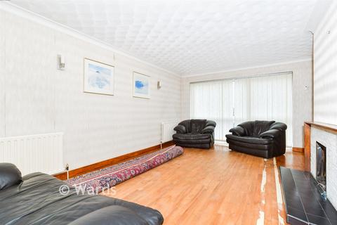4 bedroom detached house for sale, Birch Crescent, Holtwood, Aylesford, Kent