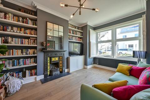 Bushy Park Road, Teddington, TW11