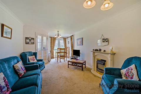 1 bedroom apartment for sale, Fussells Court, Station Road, Worle, Weston-Super-Mare