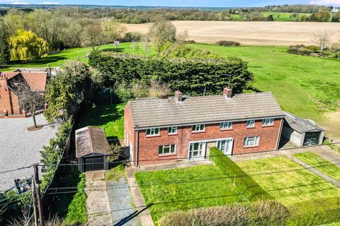 Navestockside, Brentwood, Essex, CM14