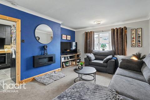 3 bedroom terraced house for sale, Gordon Road, Dereham